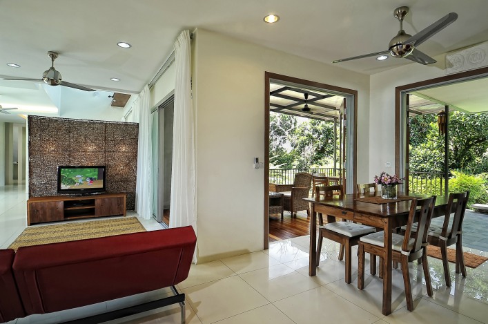HOUSE 37 (13)