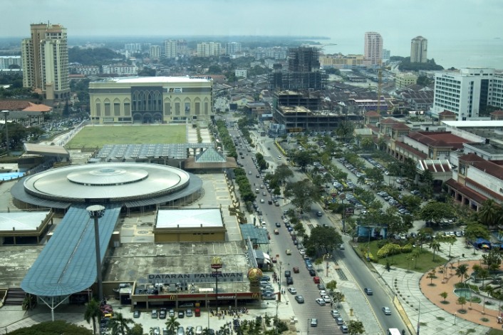 MENARA TAMINGSARI (3)