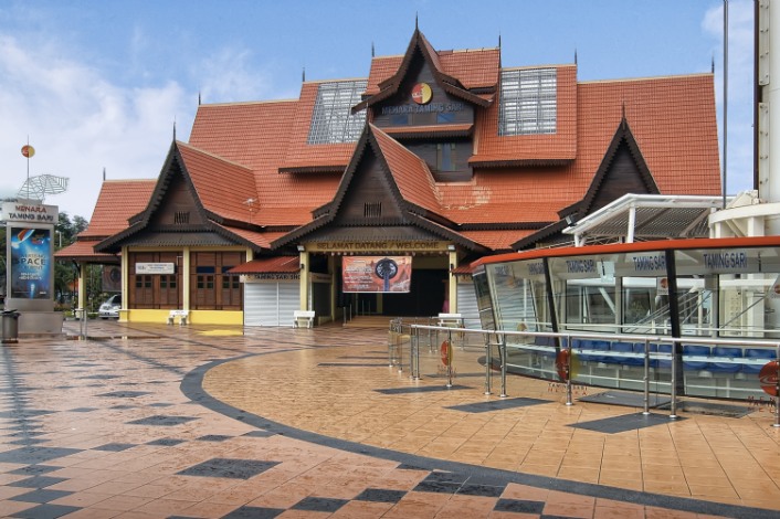 MENARA TAMINGSARI (4)