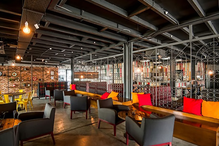 QUAYSIDE HOTEL (1)