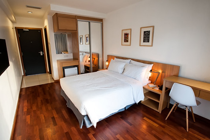 QUAYSIDE HOTEL (2)